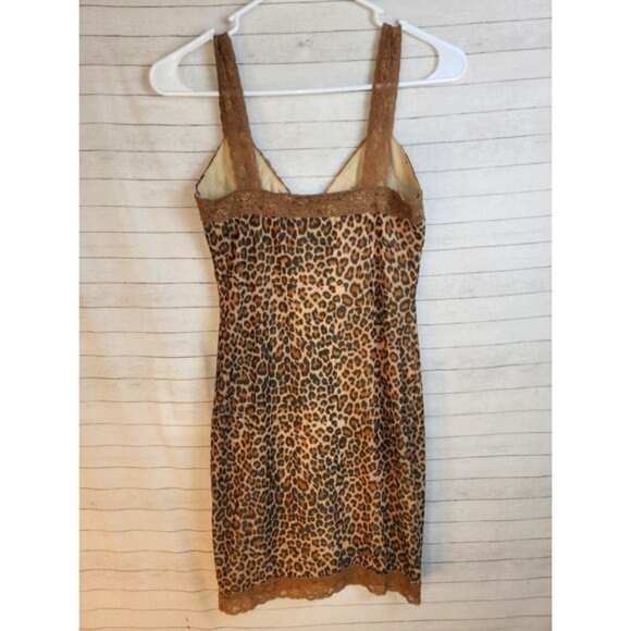 THATS SO FETCH LEOPARD PRINT & BLACK LACE MINI SLIP DRESS, SZ 8 - Picture 6 of 12